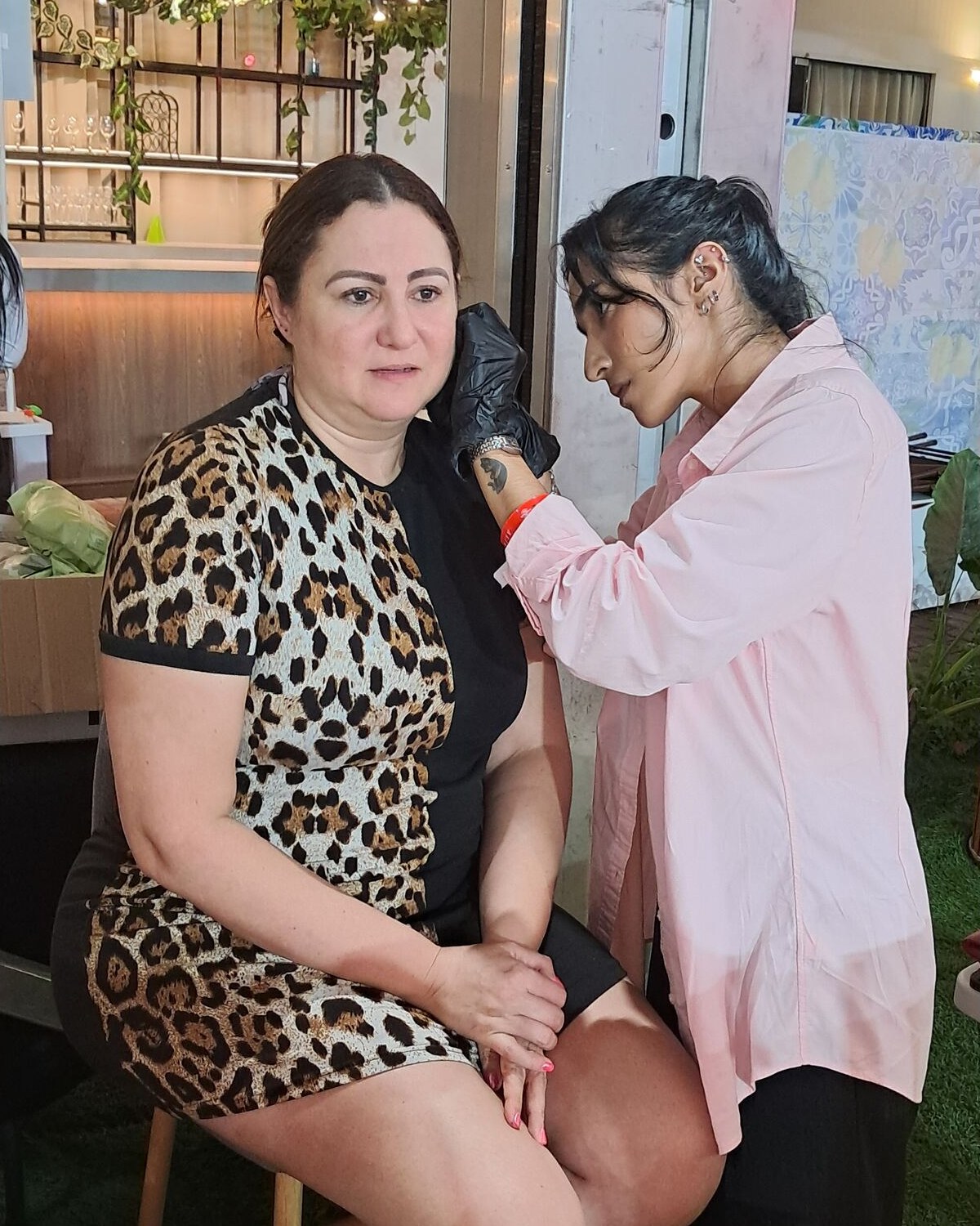 Piercing de segundo lóbulo con topito de perla en oro 14K