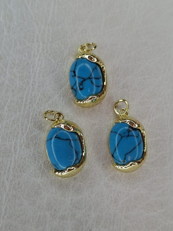 Dije turquesa oval