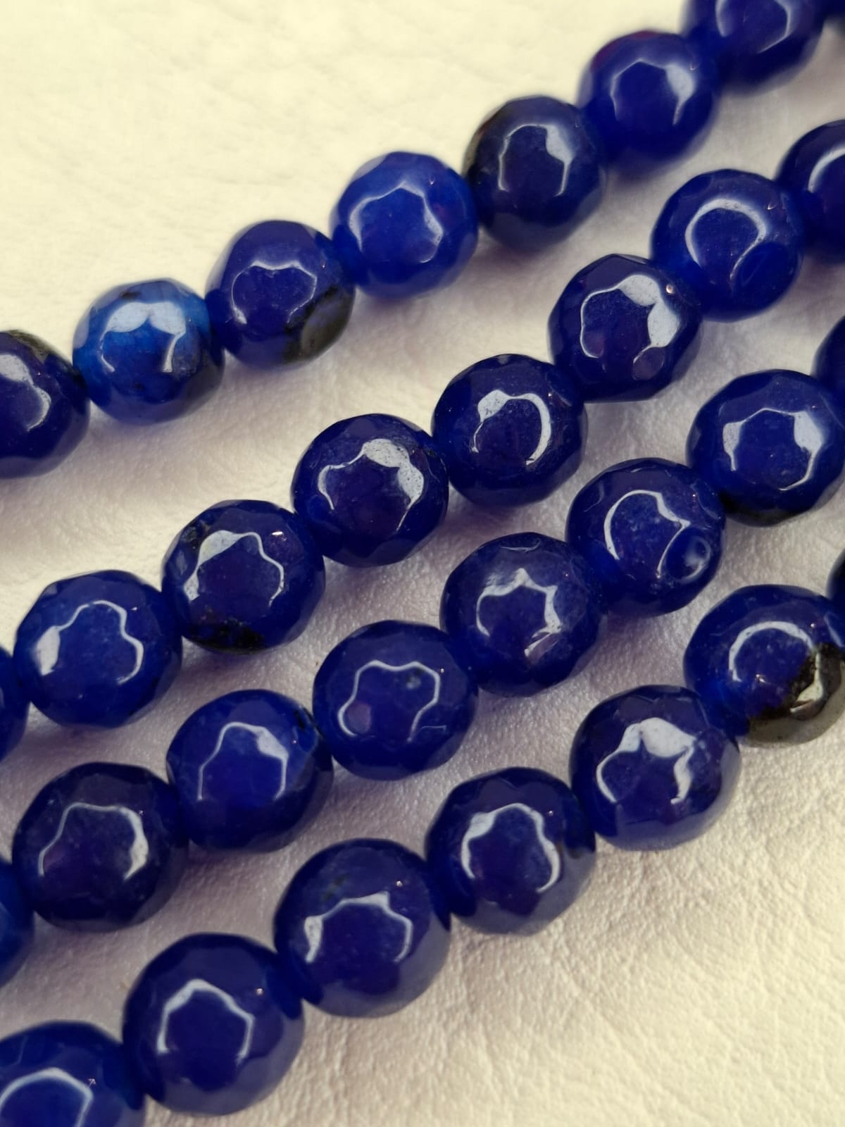 Ágata azul facetada