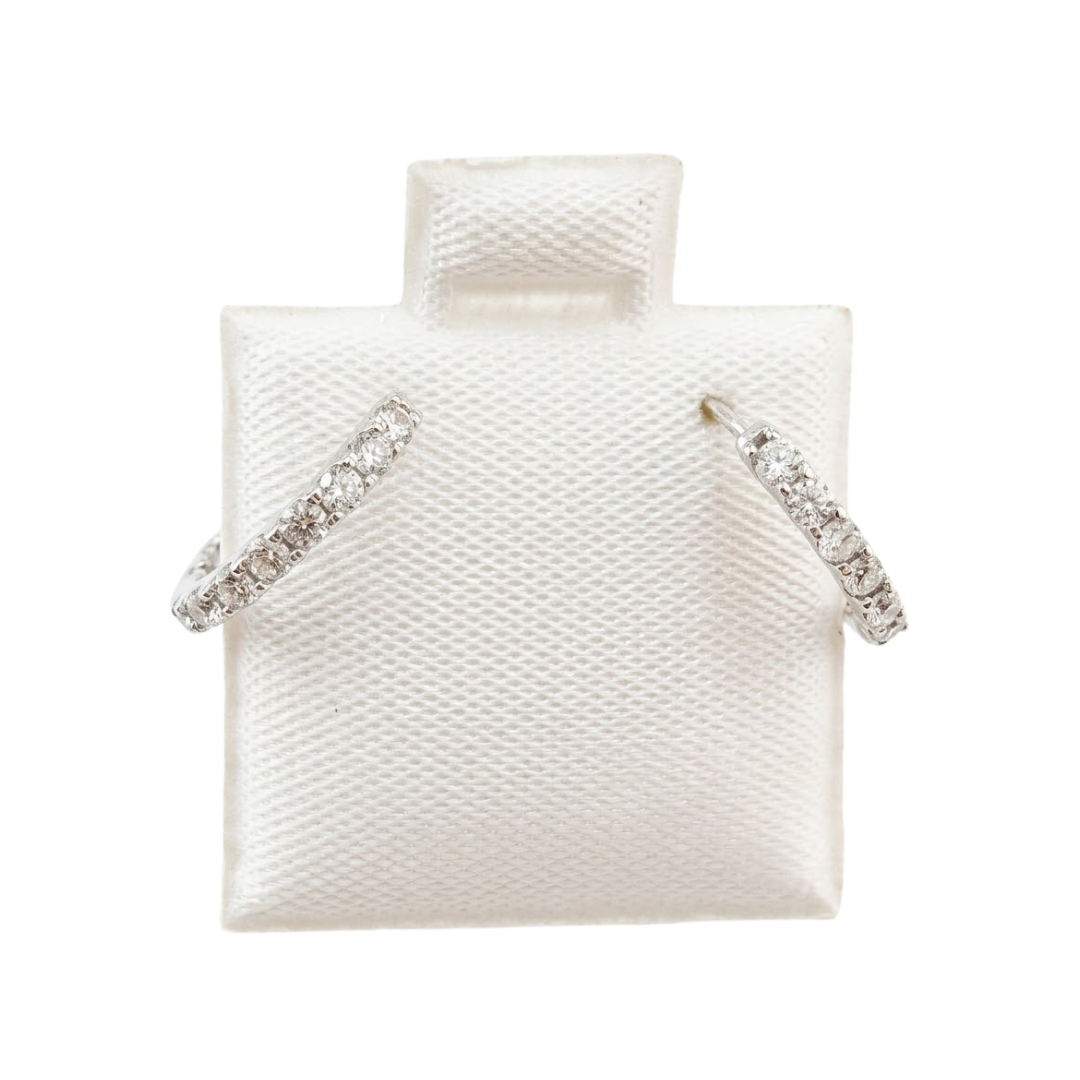 Topito Argollas con circones oro blanco 10k